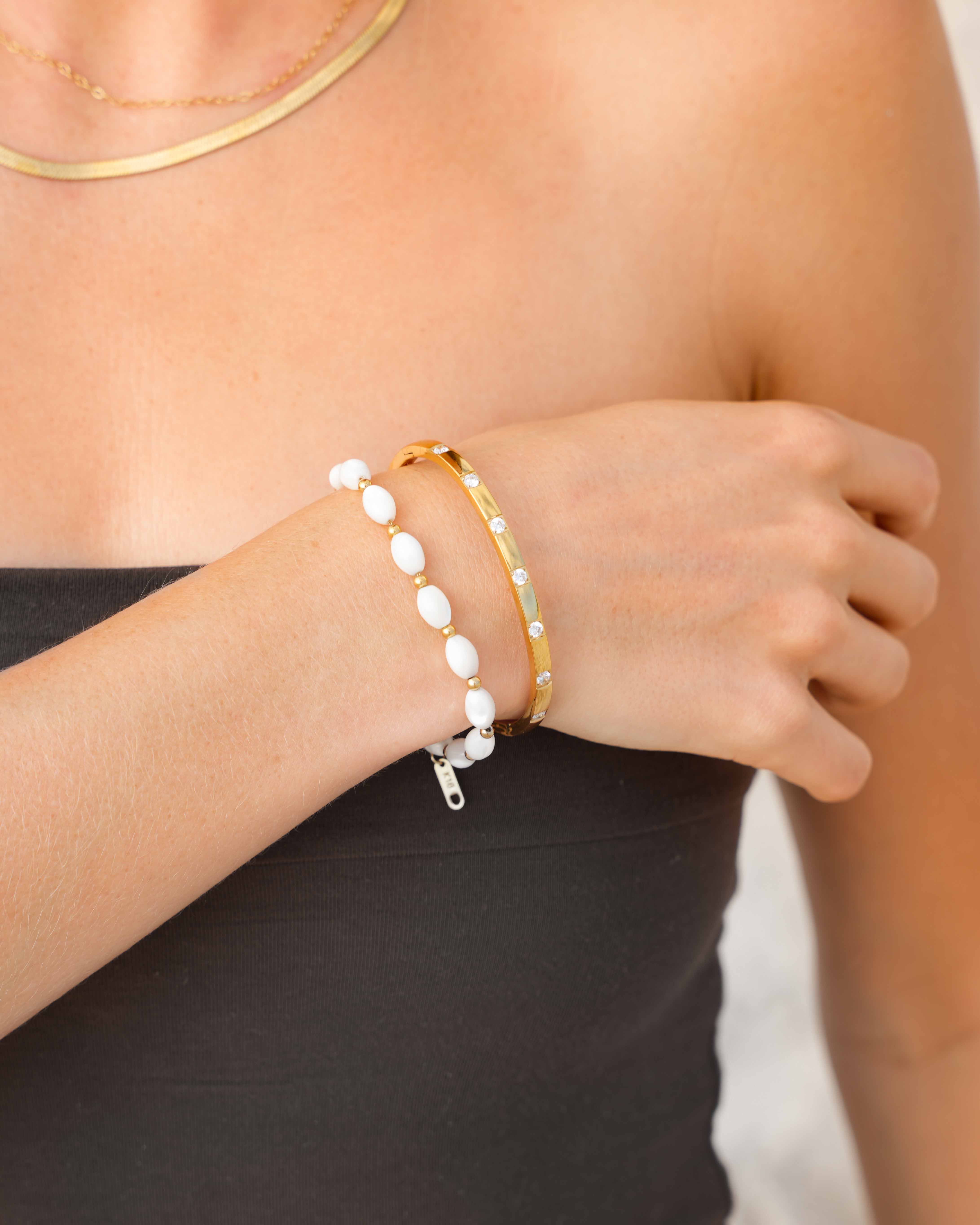 Hallie - 18k Gold Pearl Bracelet