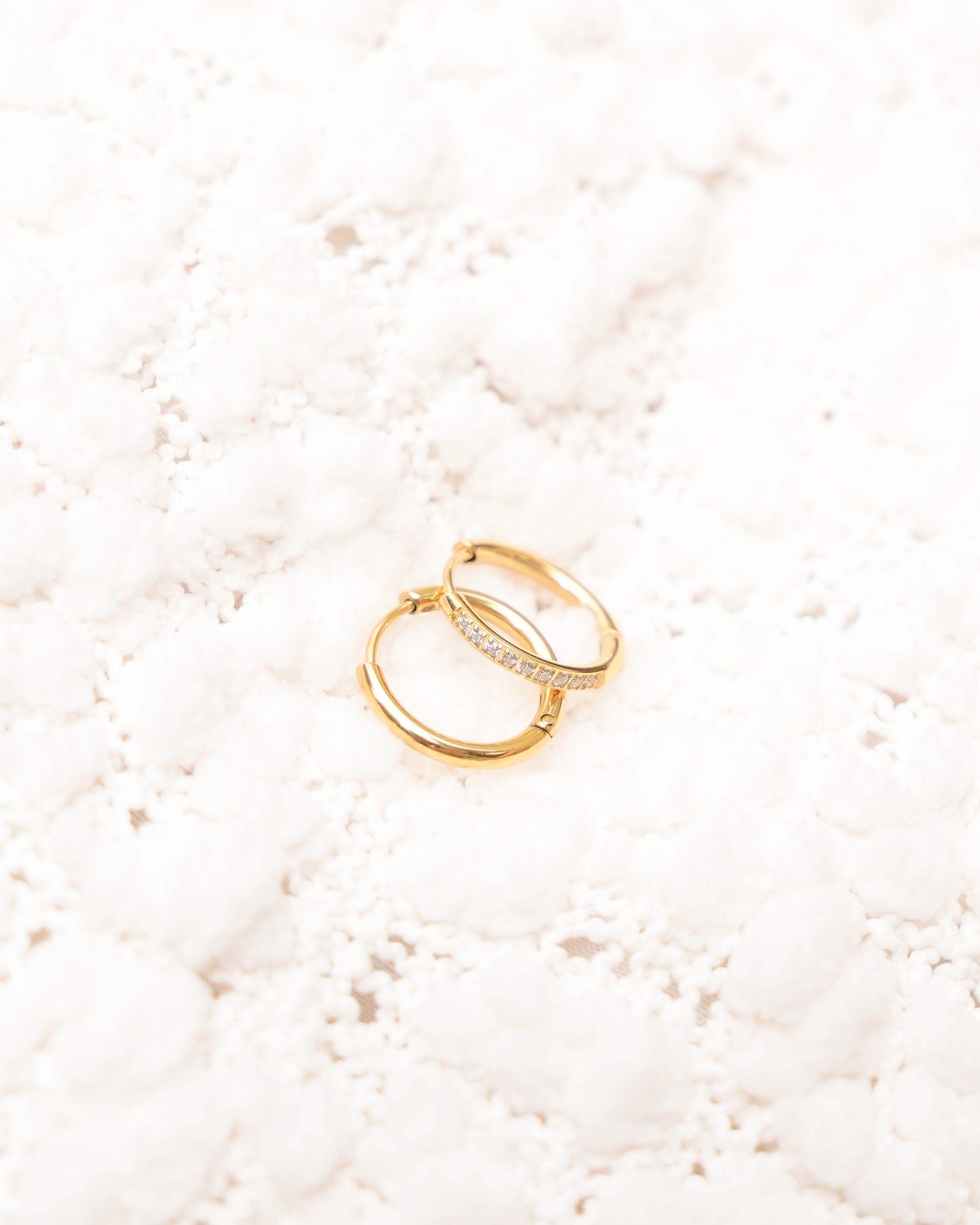 Kim - 18k Gold Cubic Zirconia Hoops