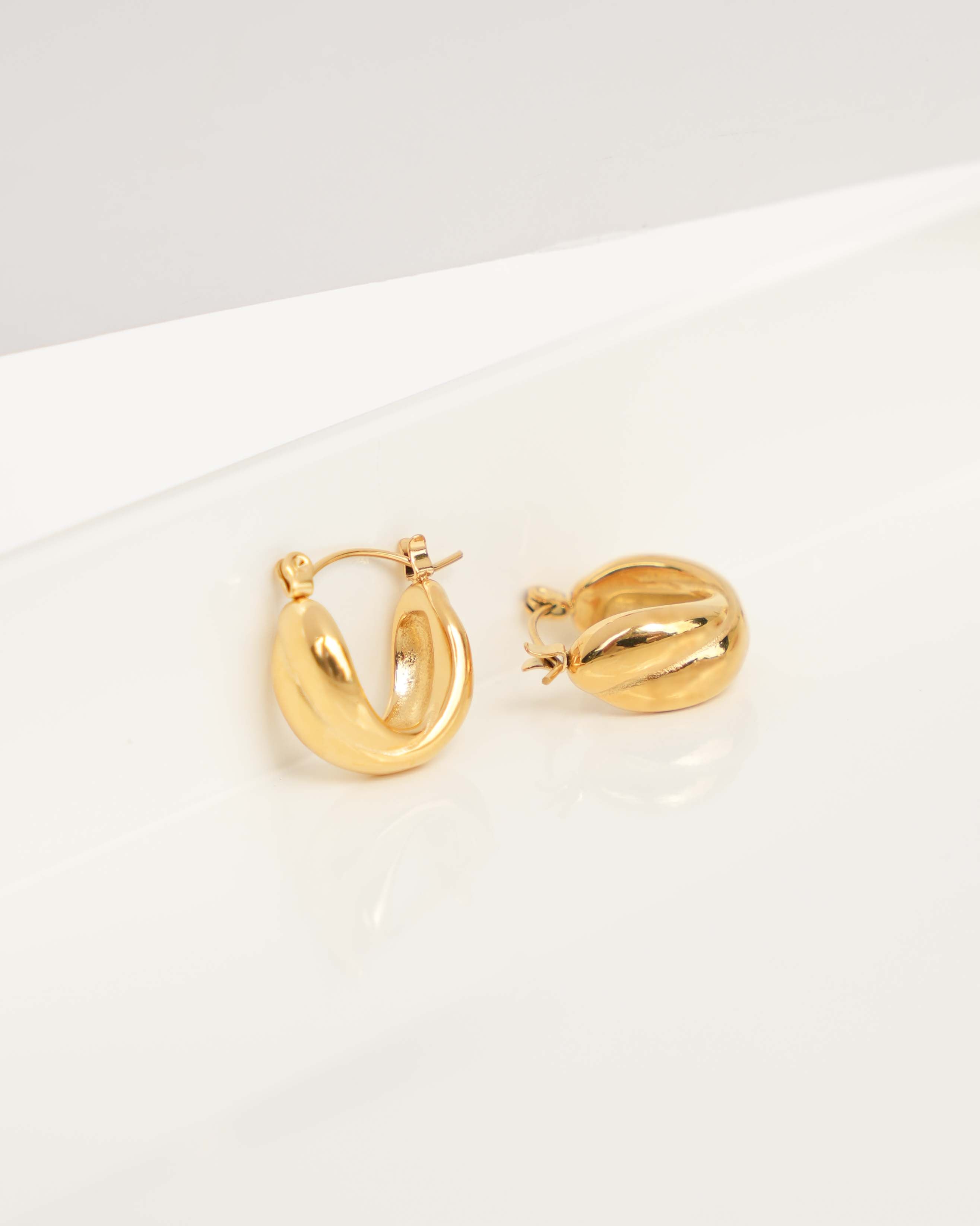 Jadore - 18k Gold Hoop Earrings
