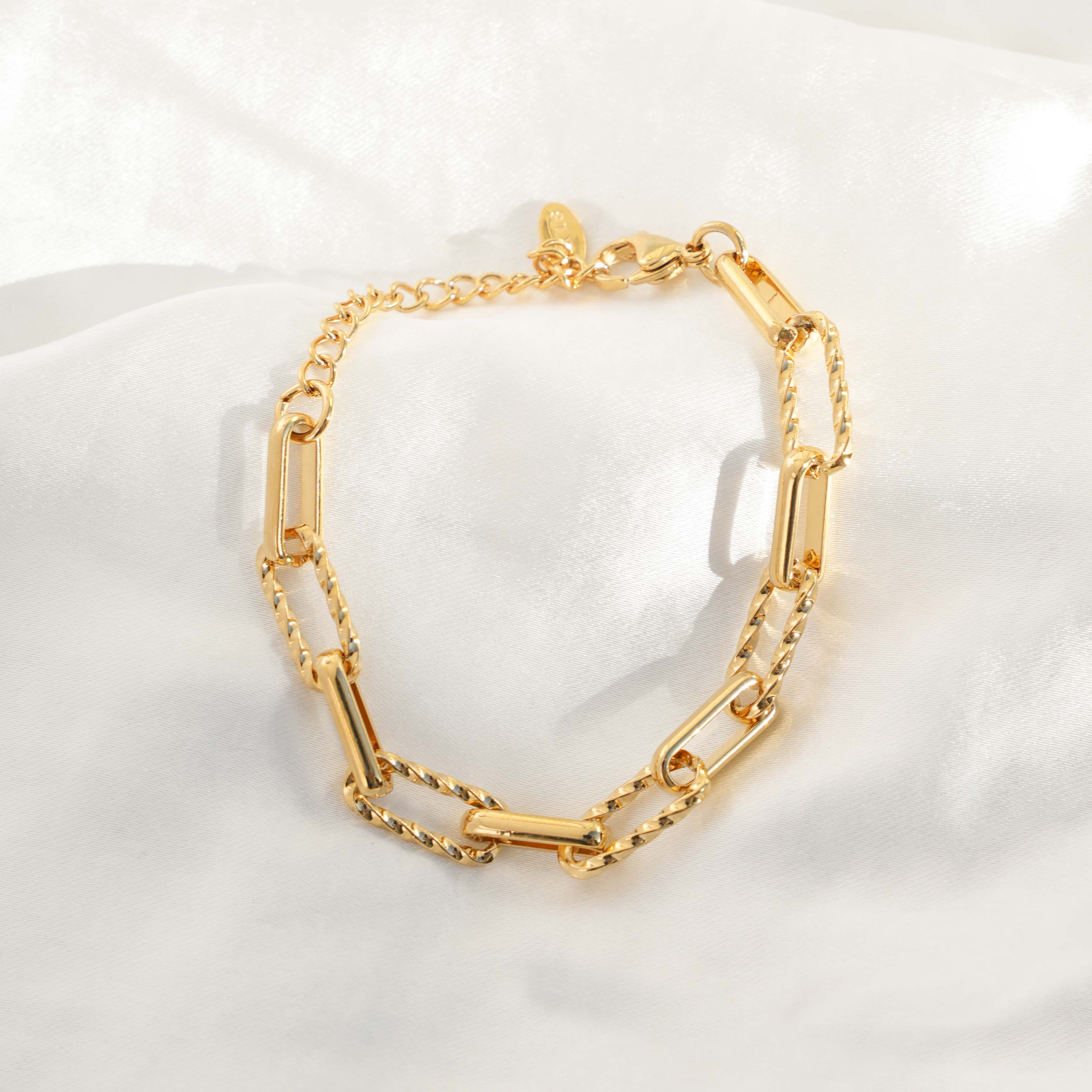 Kourtney - 18k Gold Chain Bracelet