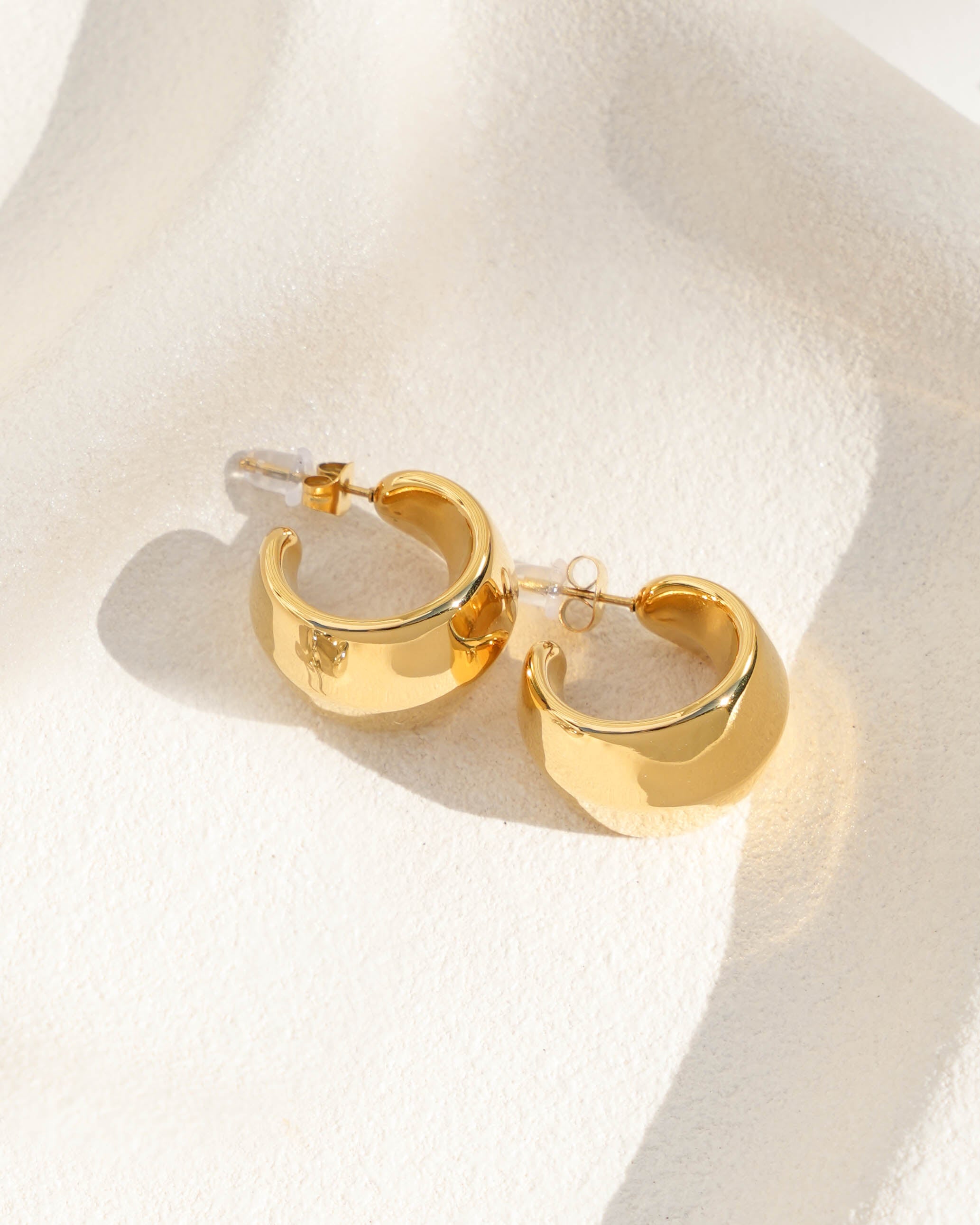Abby - 18k Gold Hoop Earrings