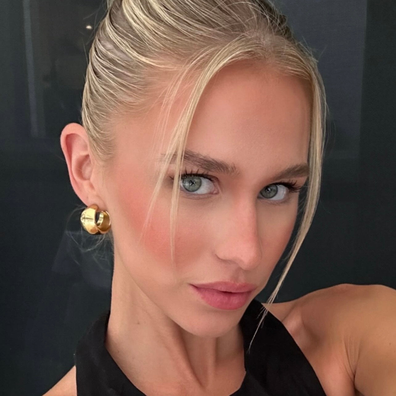 Abby - 18k Gold Hoop Earrings