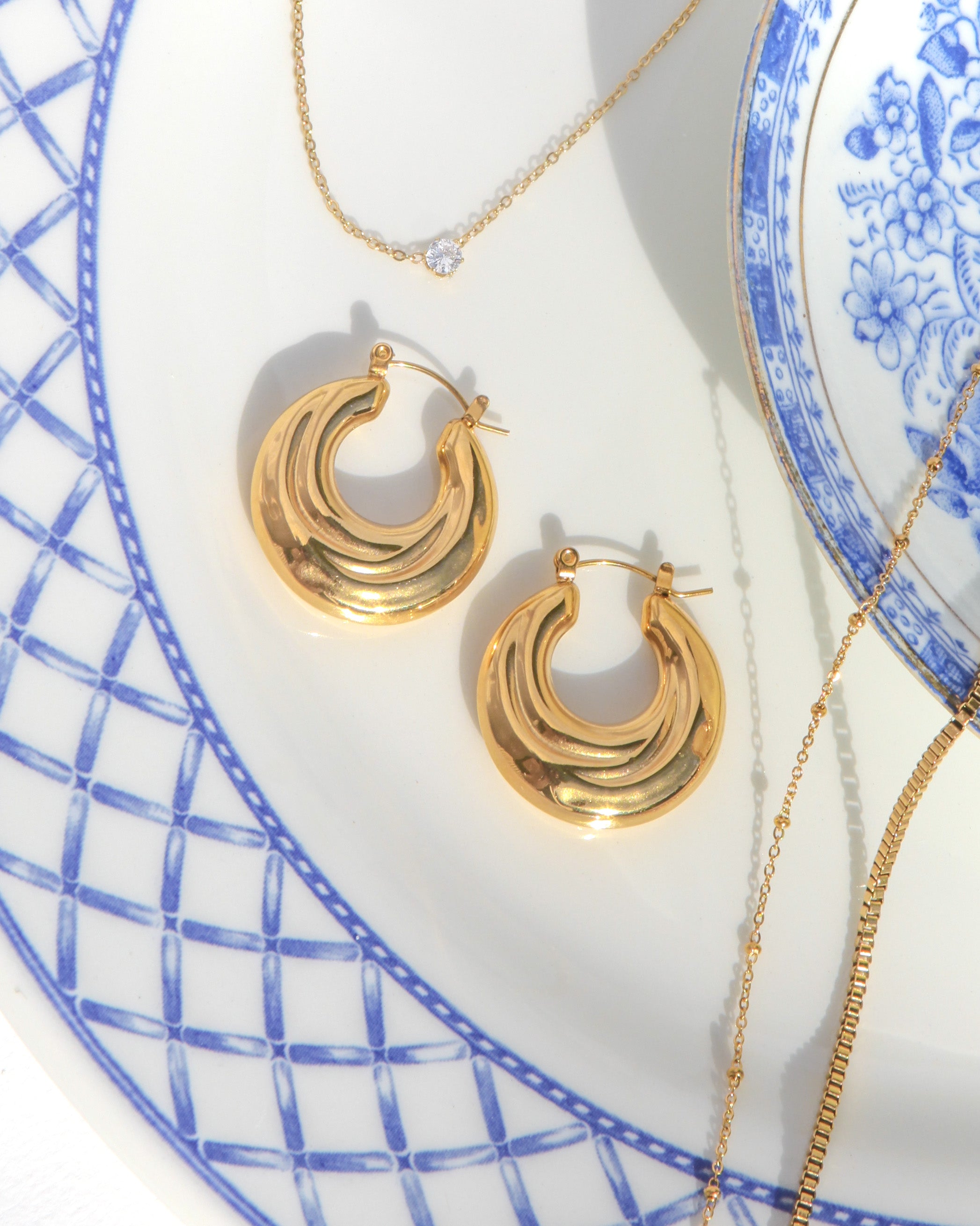 Delilah - 18k Gold Chunky Hoops