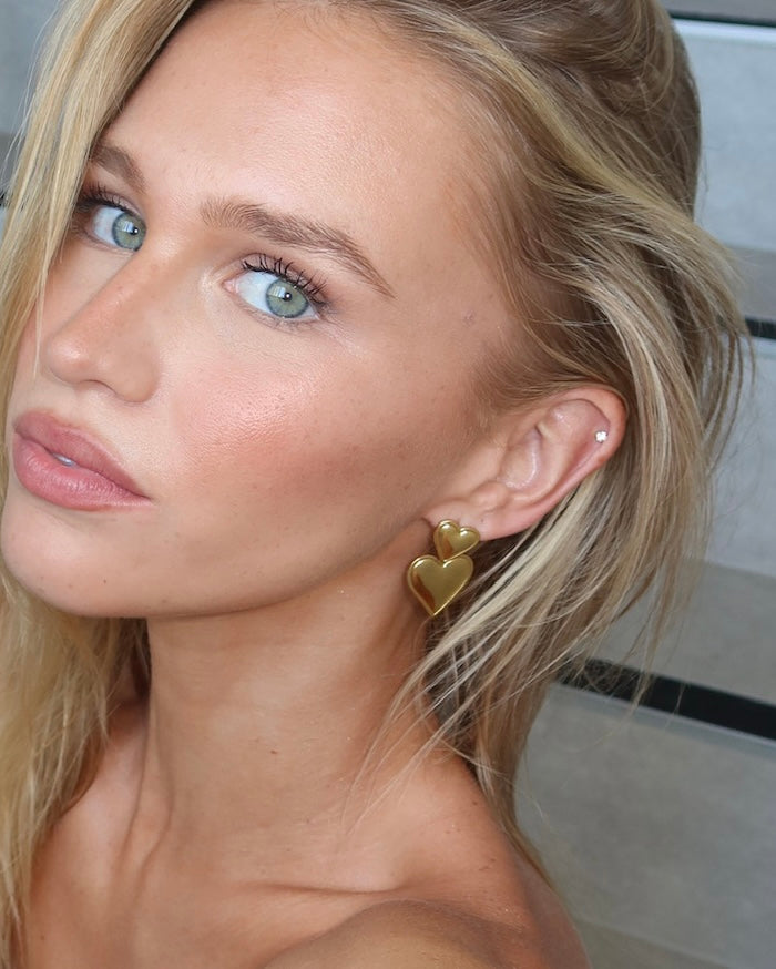 Ari - 18k Gold Double Heart Earrings