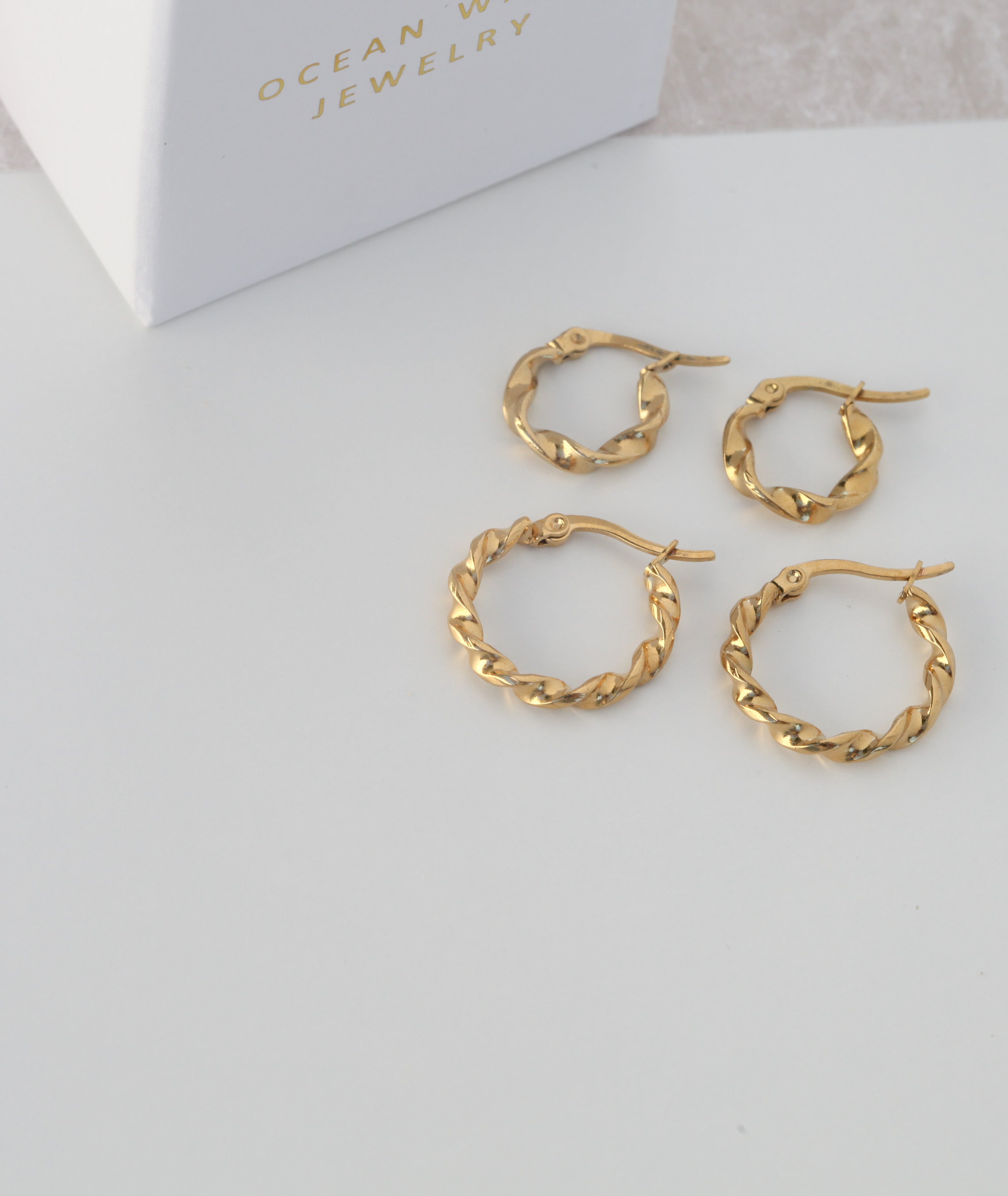 Faith - 20mm Twisted Hoops - 18k Gold