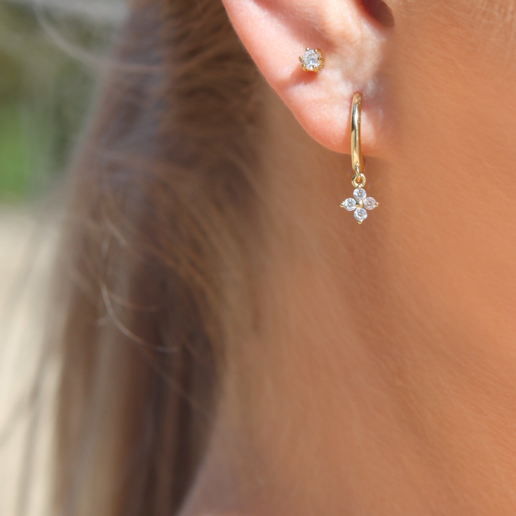 Ivy - Drop Huggers 18k Gold / Silver