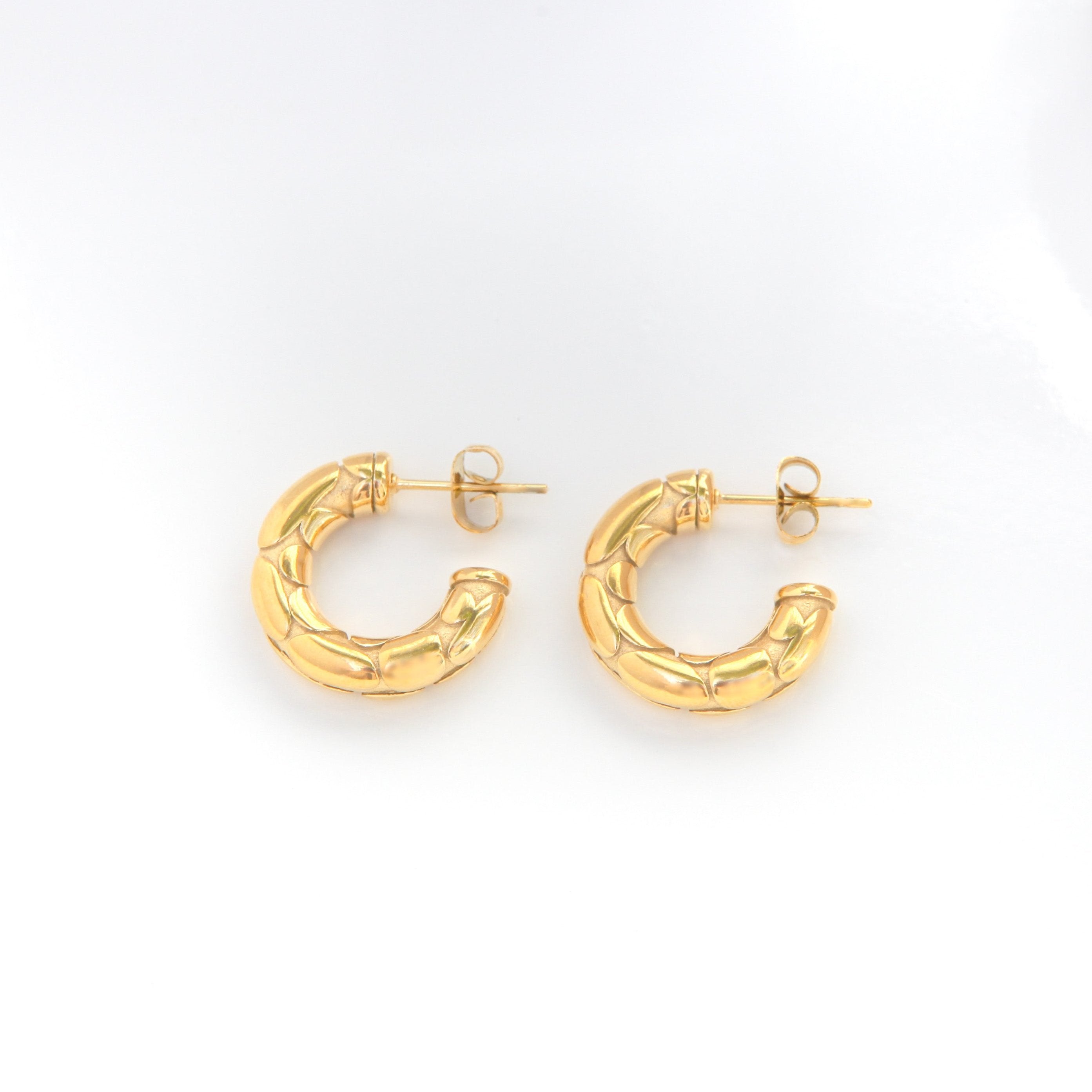 Ezra Hoops - 18k Gold Earrings