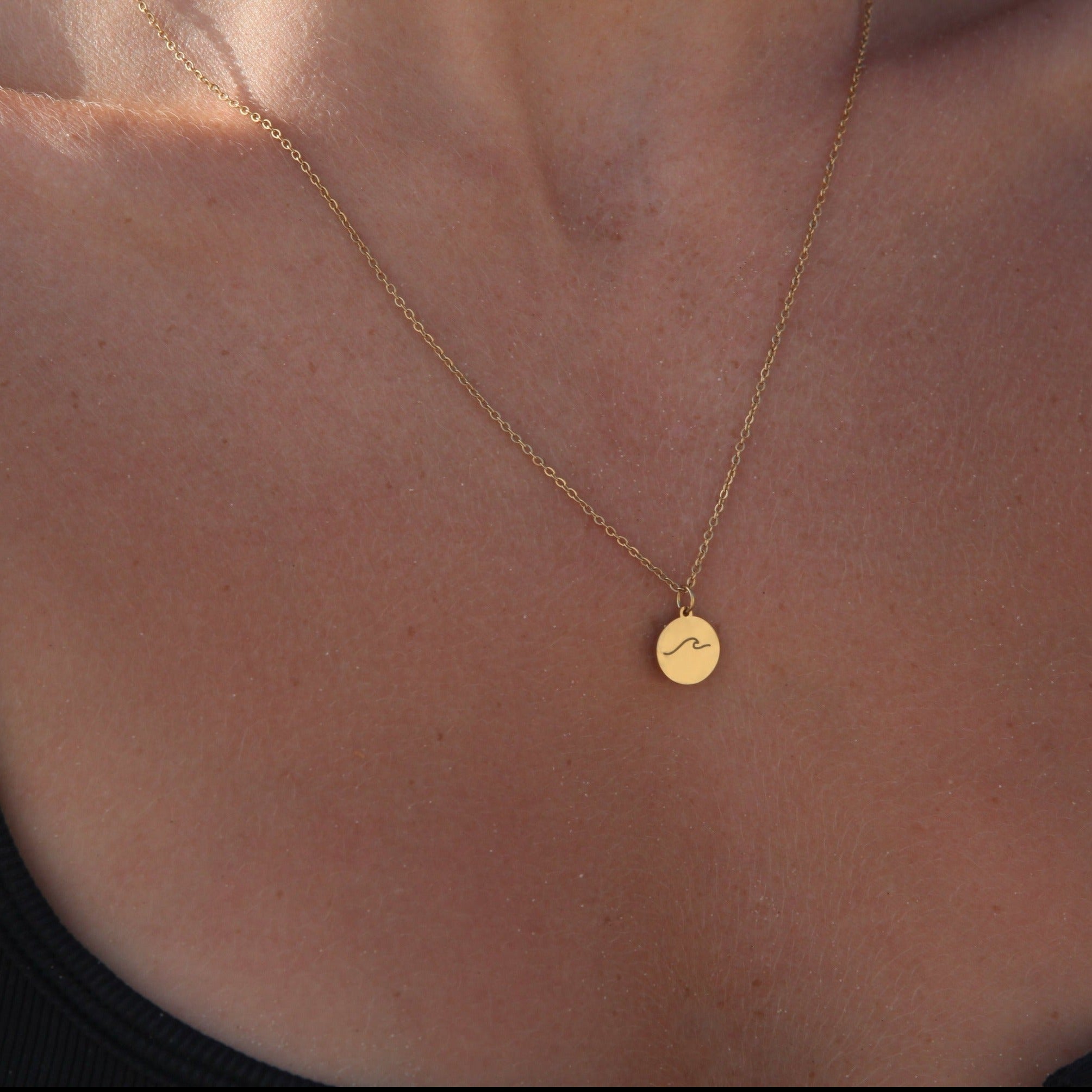 Ocean Wave Necklace Engraving - 18k Gold - Ocean Wave Jewelry