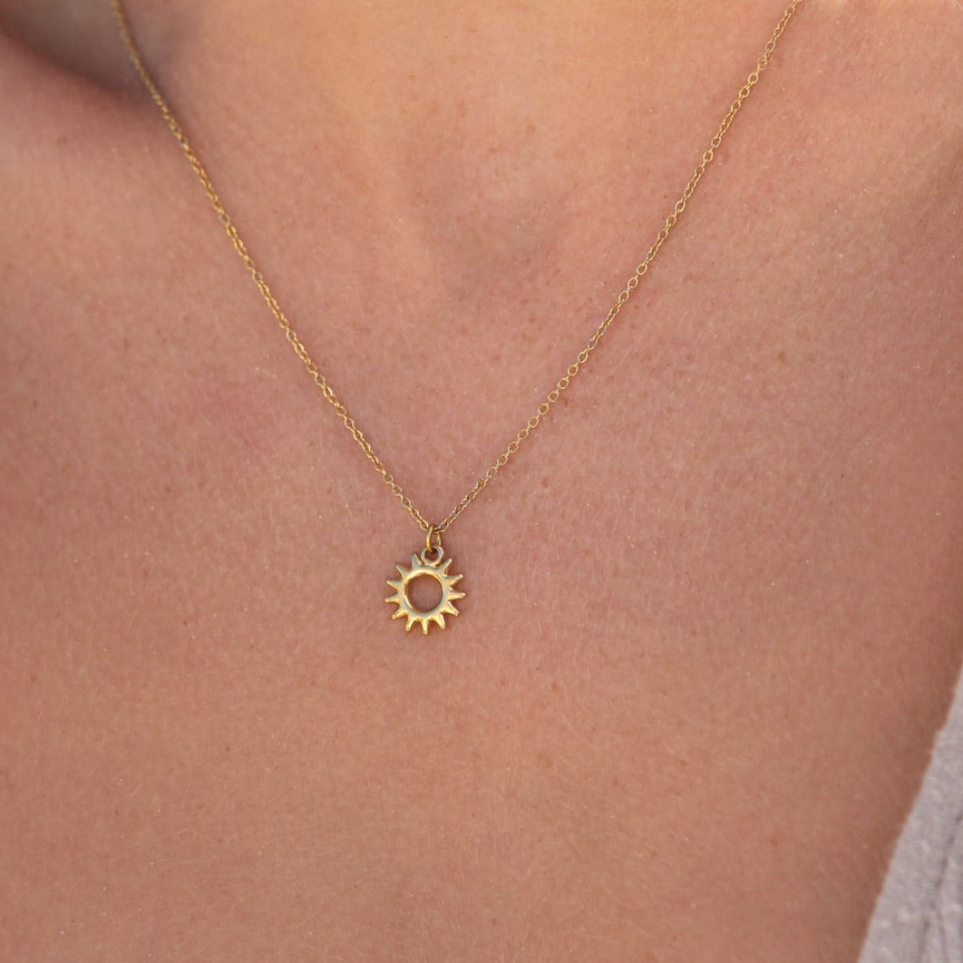Sunshine - 18k Gold Necklace