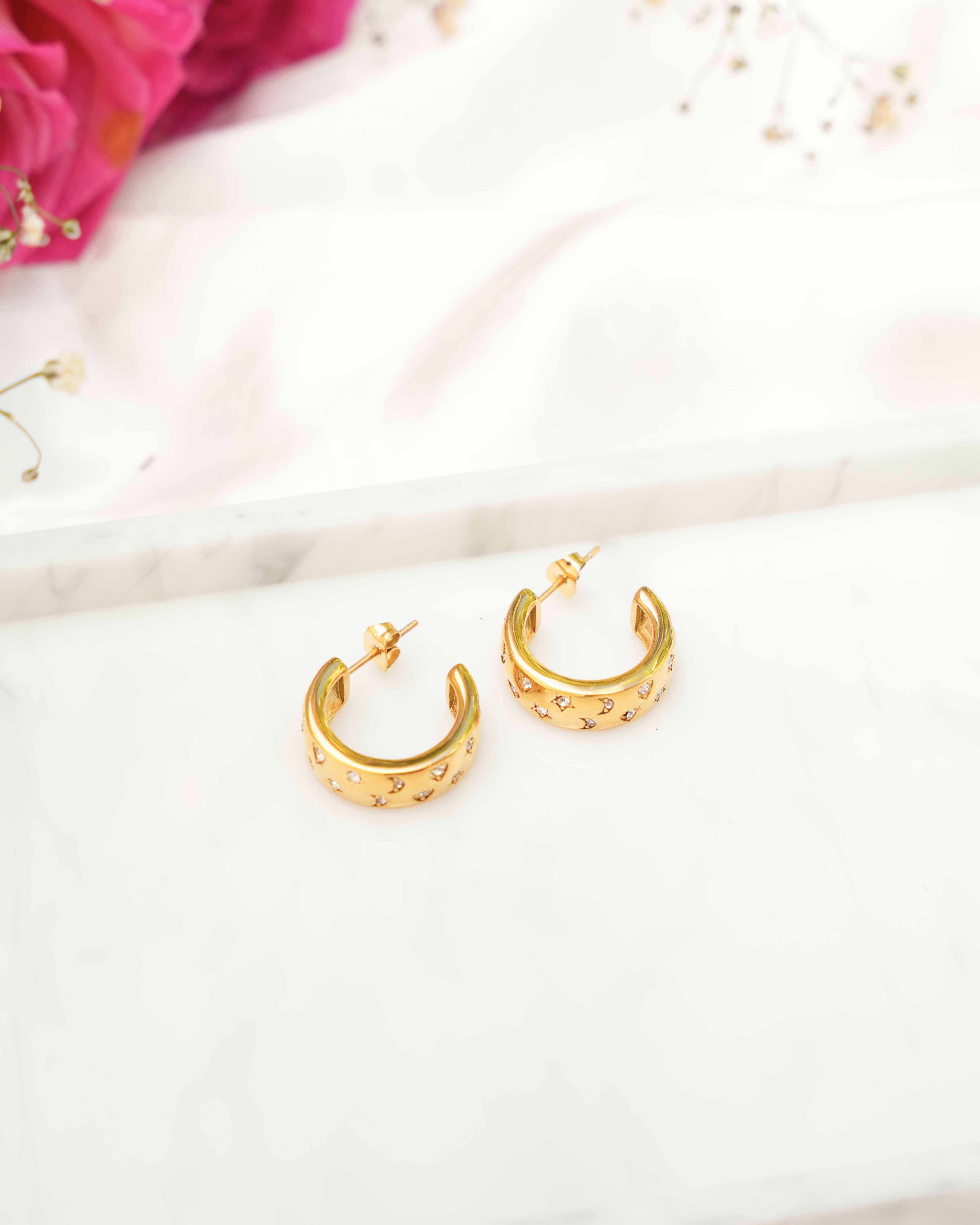 Carolina - Starry 18k Gold Hoop Earrings