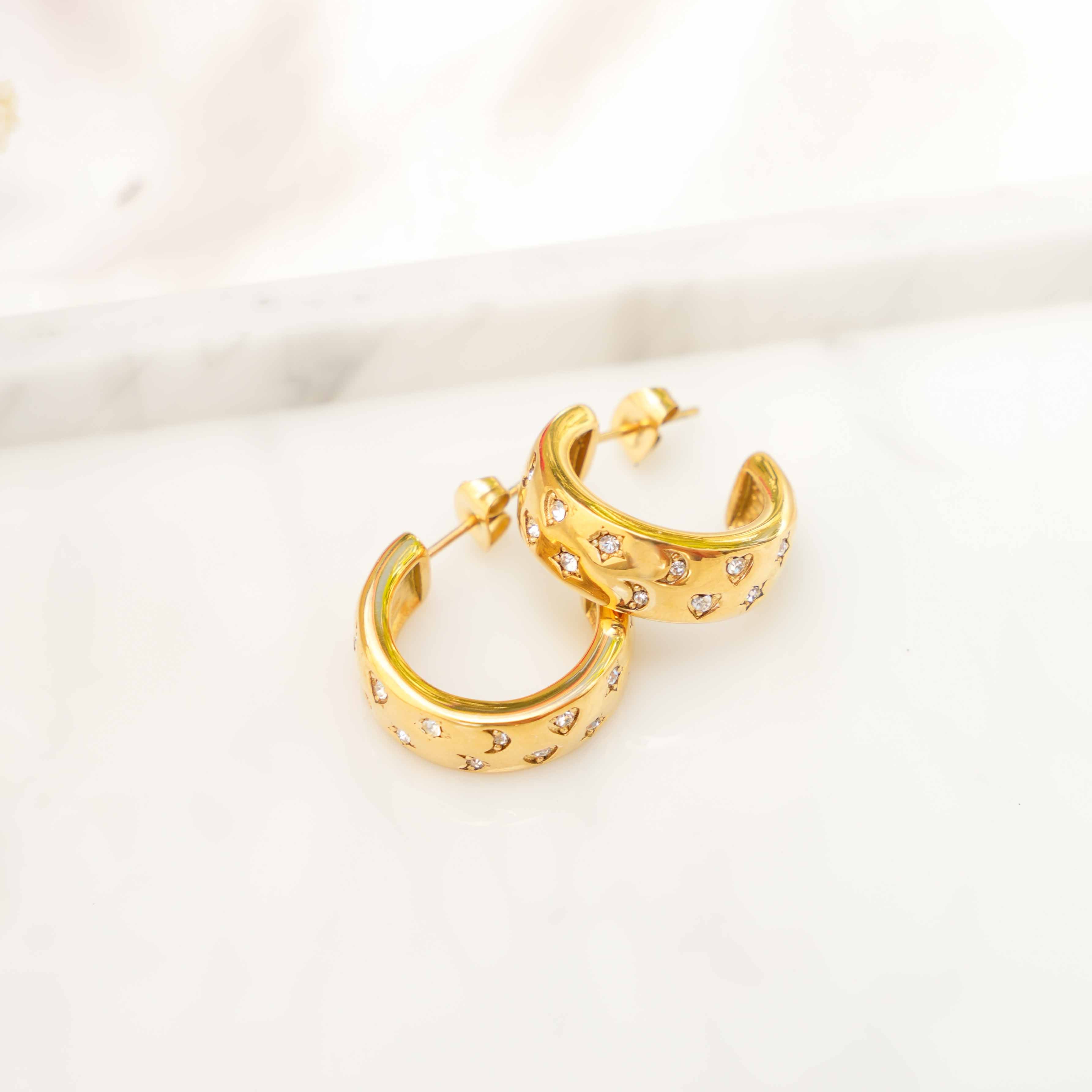 Carolina - Starry 18k Gold Hoop Earrings – Ocean Wave Jewelry