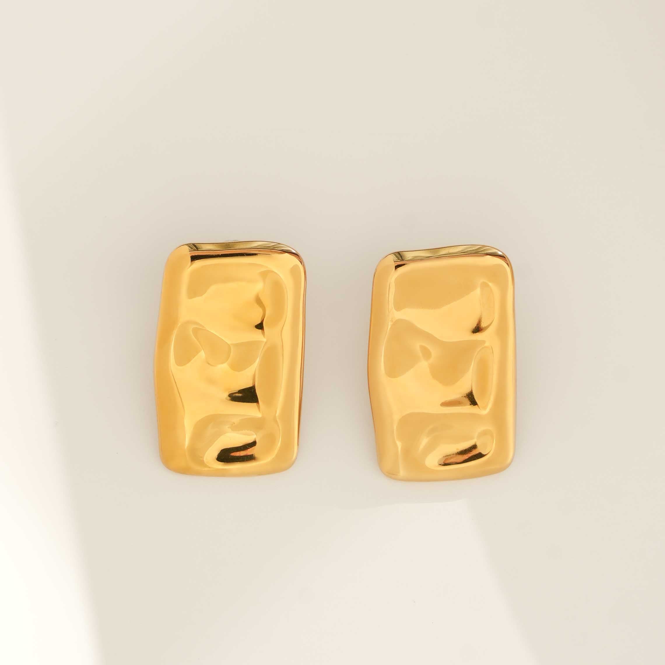 Auburn - 18k Gold Statement Rectangle Earrings