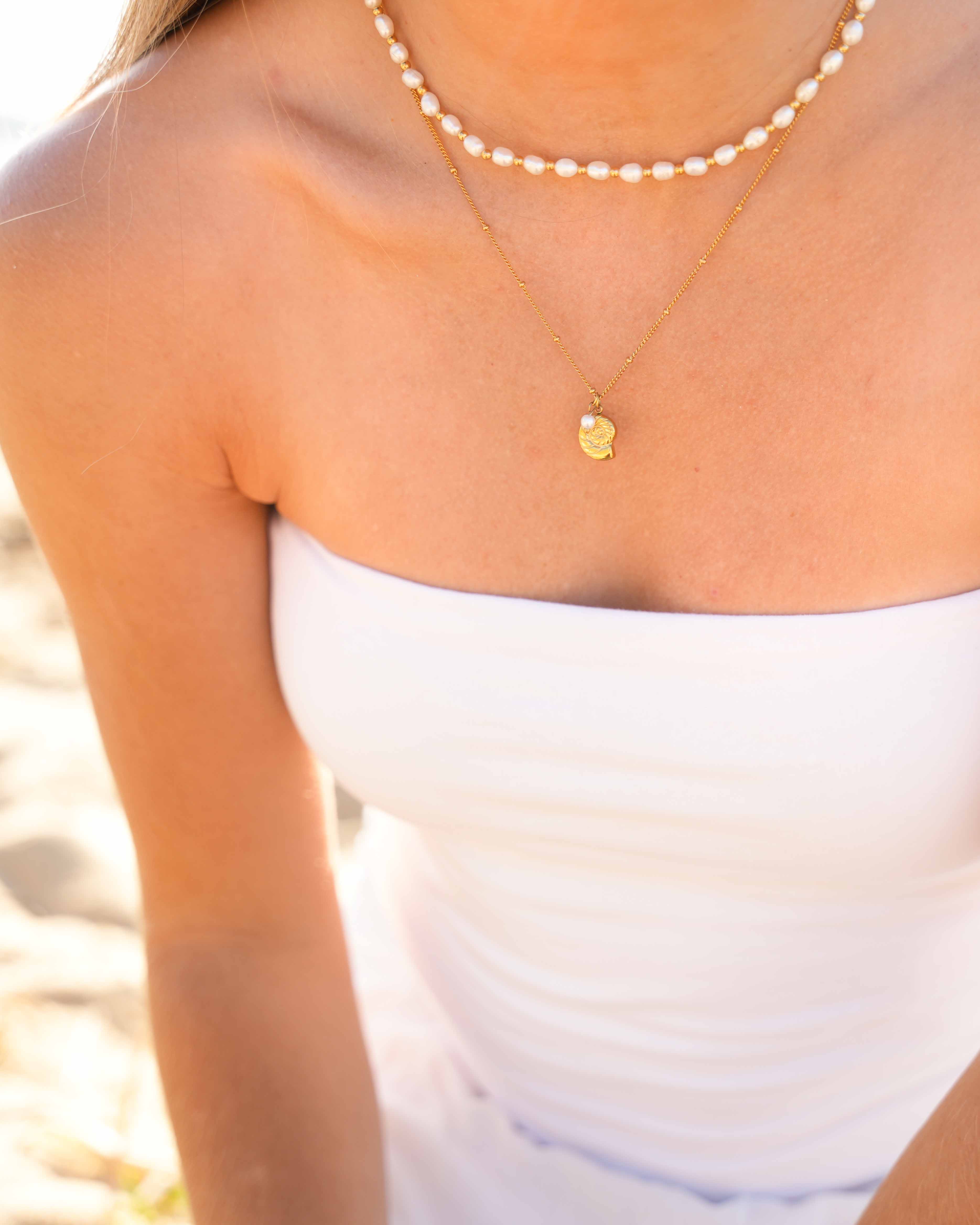 Baroque - Conch 18k Gold Necklace