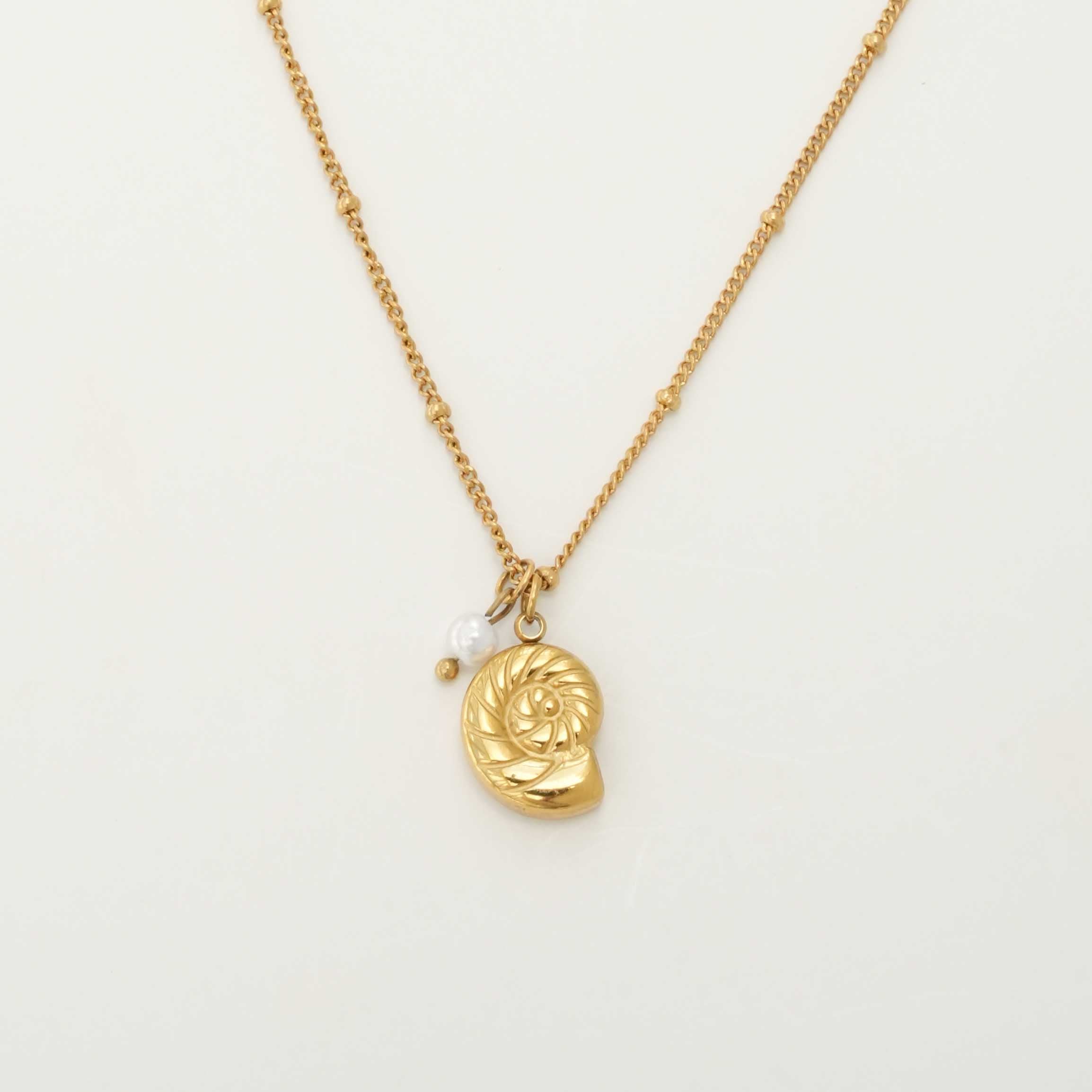 Baroque - Conch 18k Gold Necklace