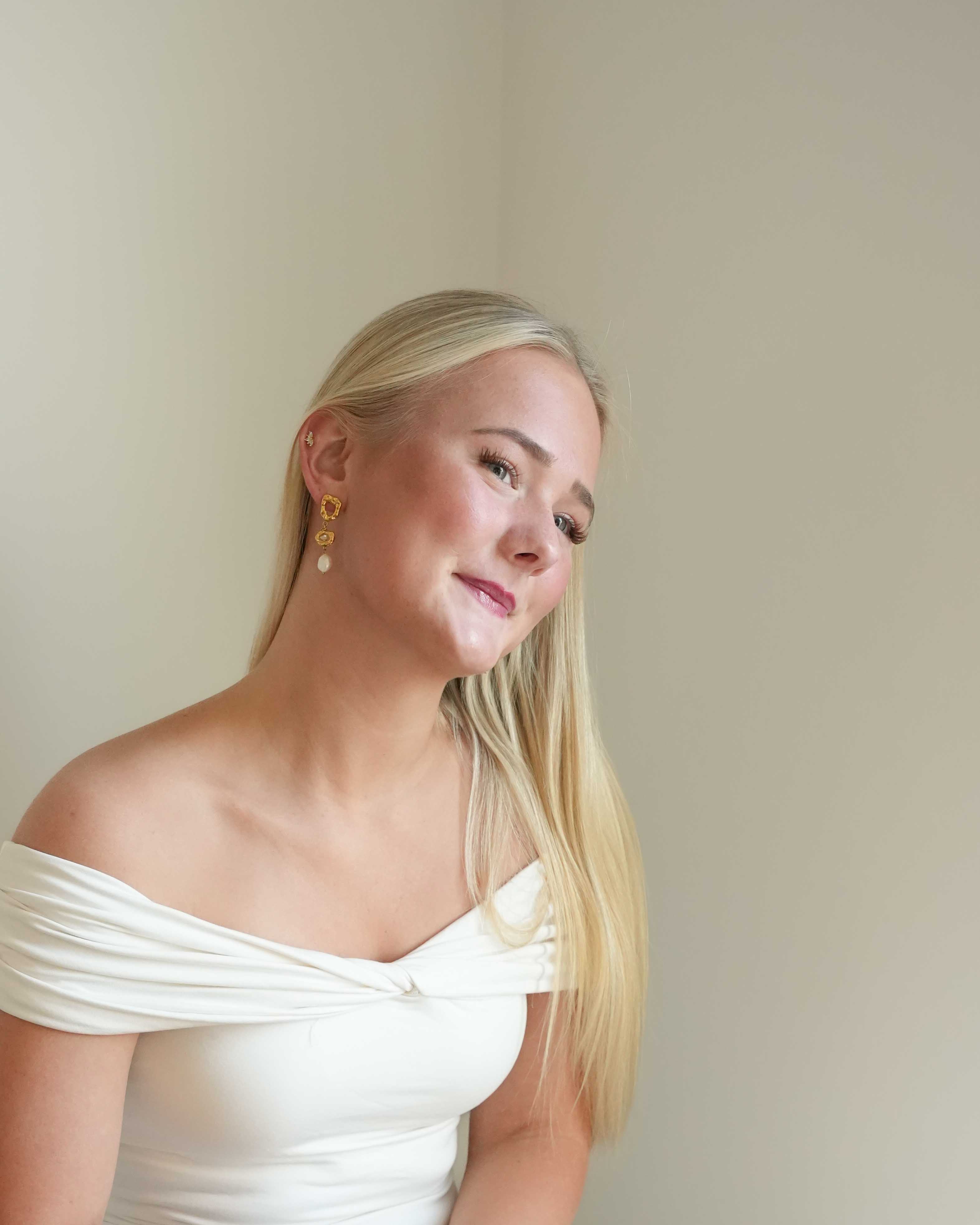 Everlace - 18k Gold Pearl Earrings