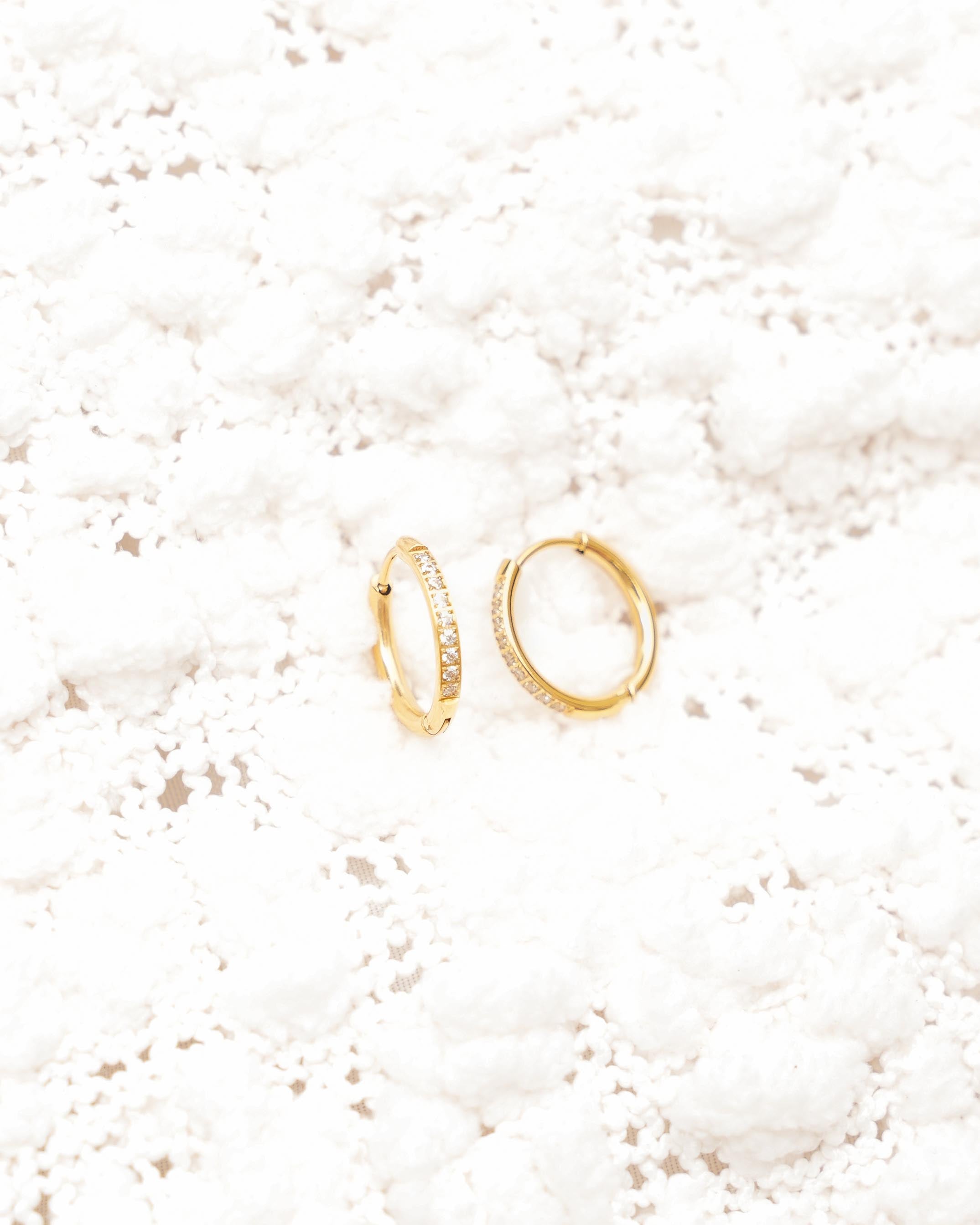 Kim - 18k Gold Cubic Zirconia Hoops