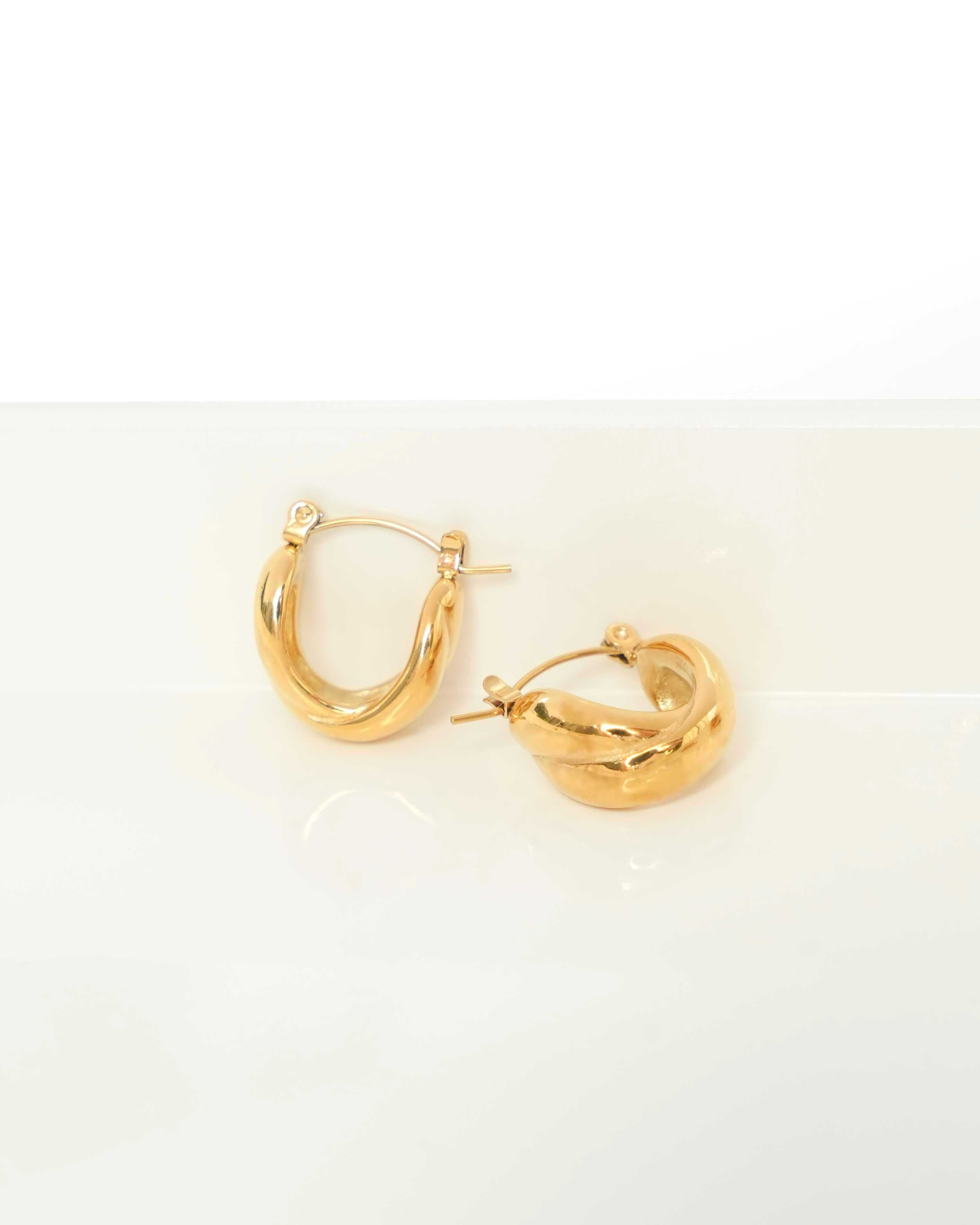 Jadore - 18k Gold Hoop Earrings