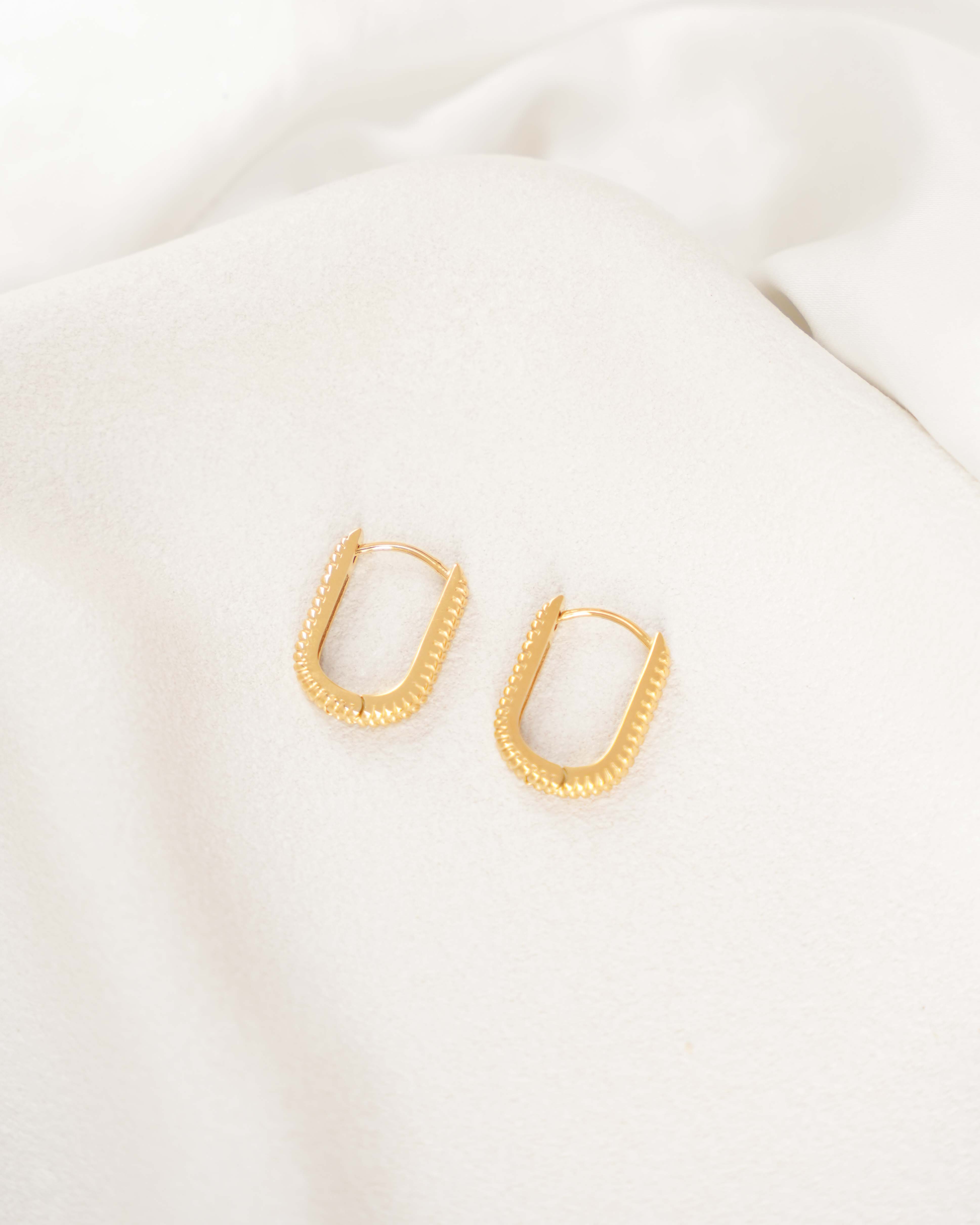 Alix - 18k Gold Hoop Earrings