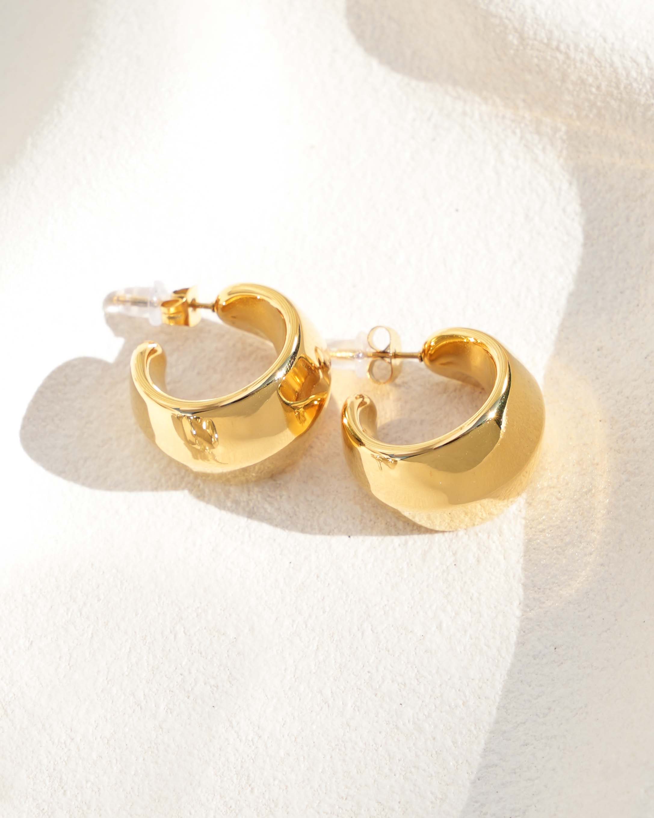 Abby - 18k Gold Hoop Earrings