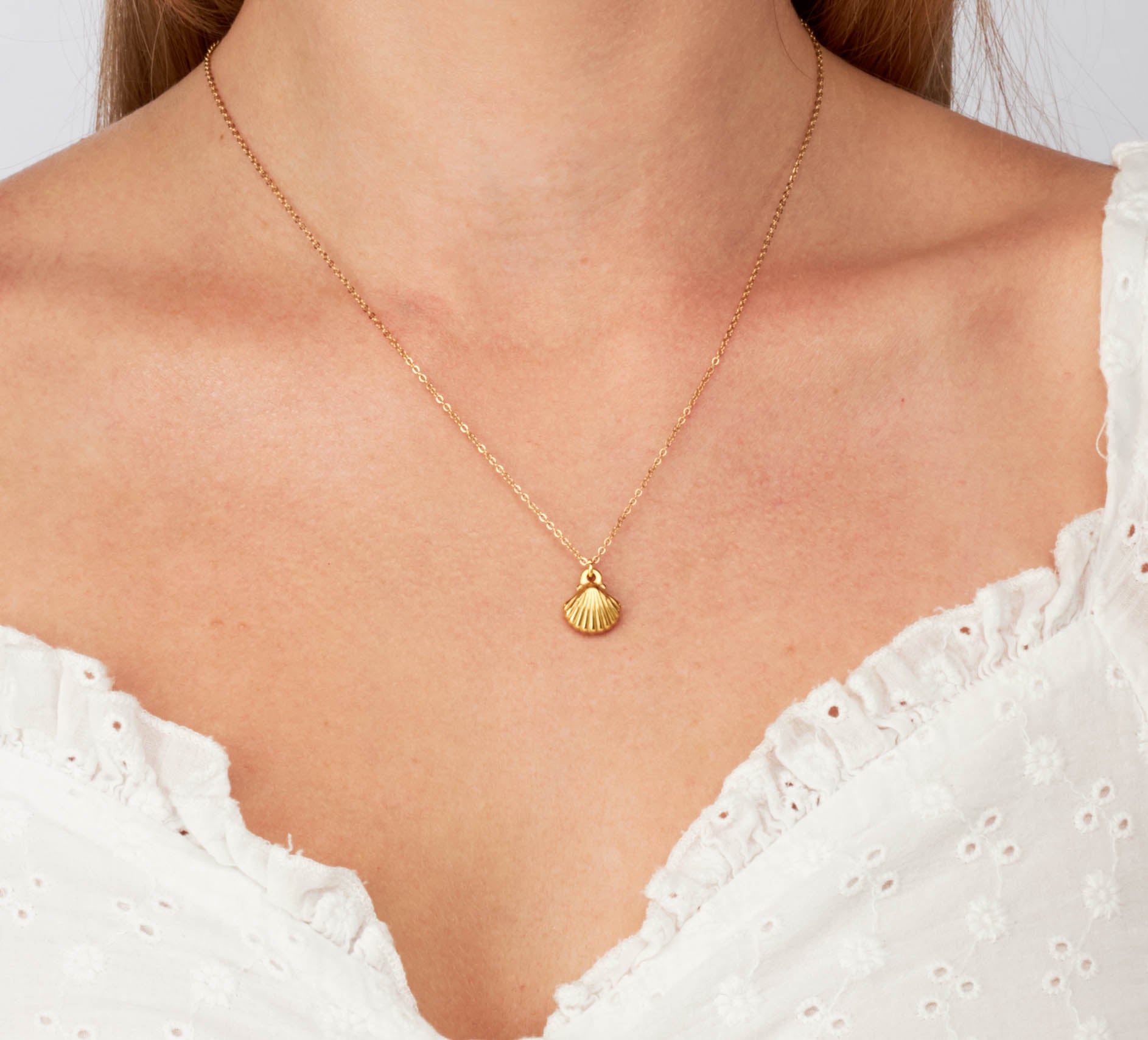 Shell - 18k Gold Necklace - Ocean Wave Jewelry