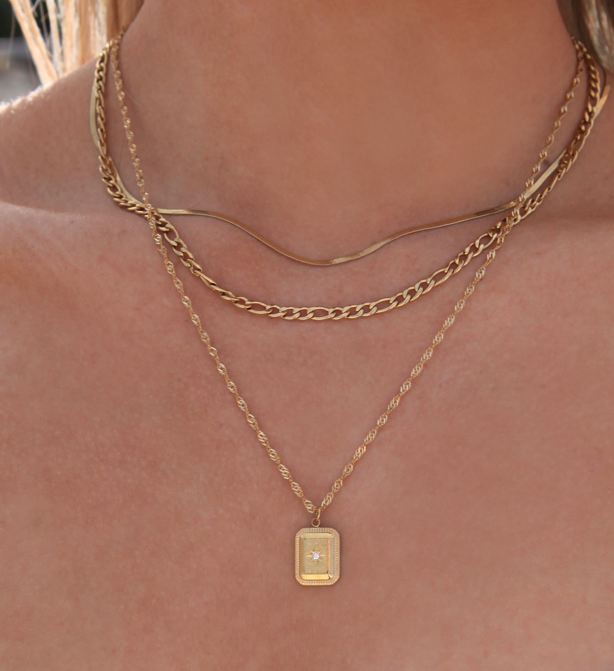 Taylor - 18k Gold Curl Chain Necklace