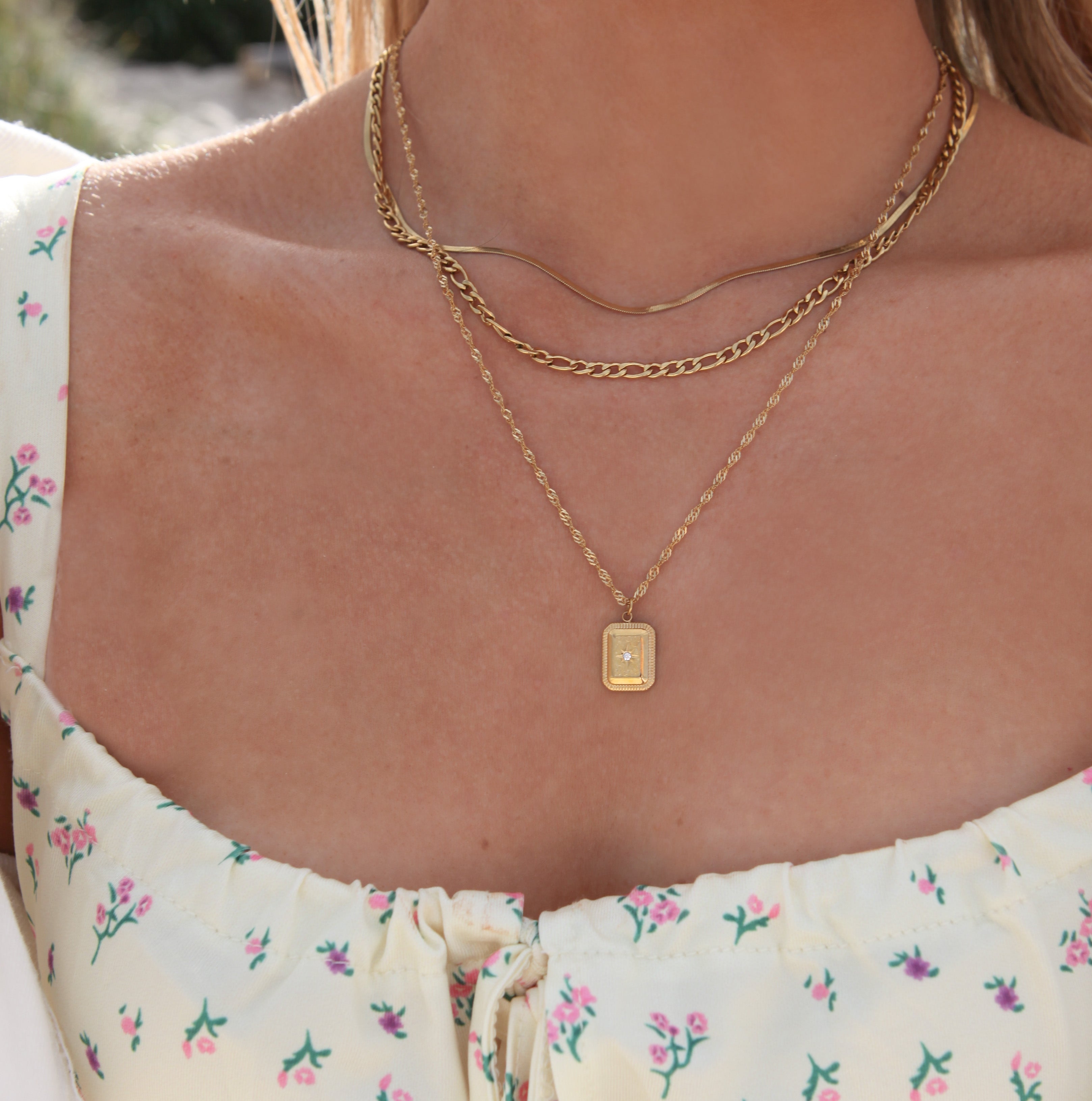 Taylor - 18k Gold Curl Chain Necklace