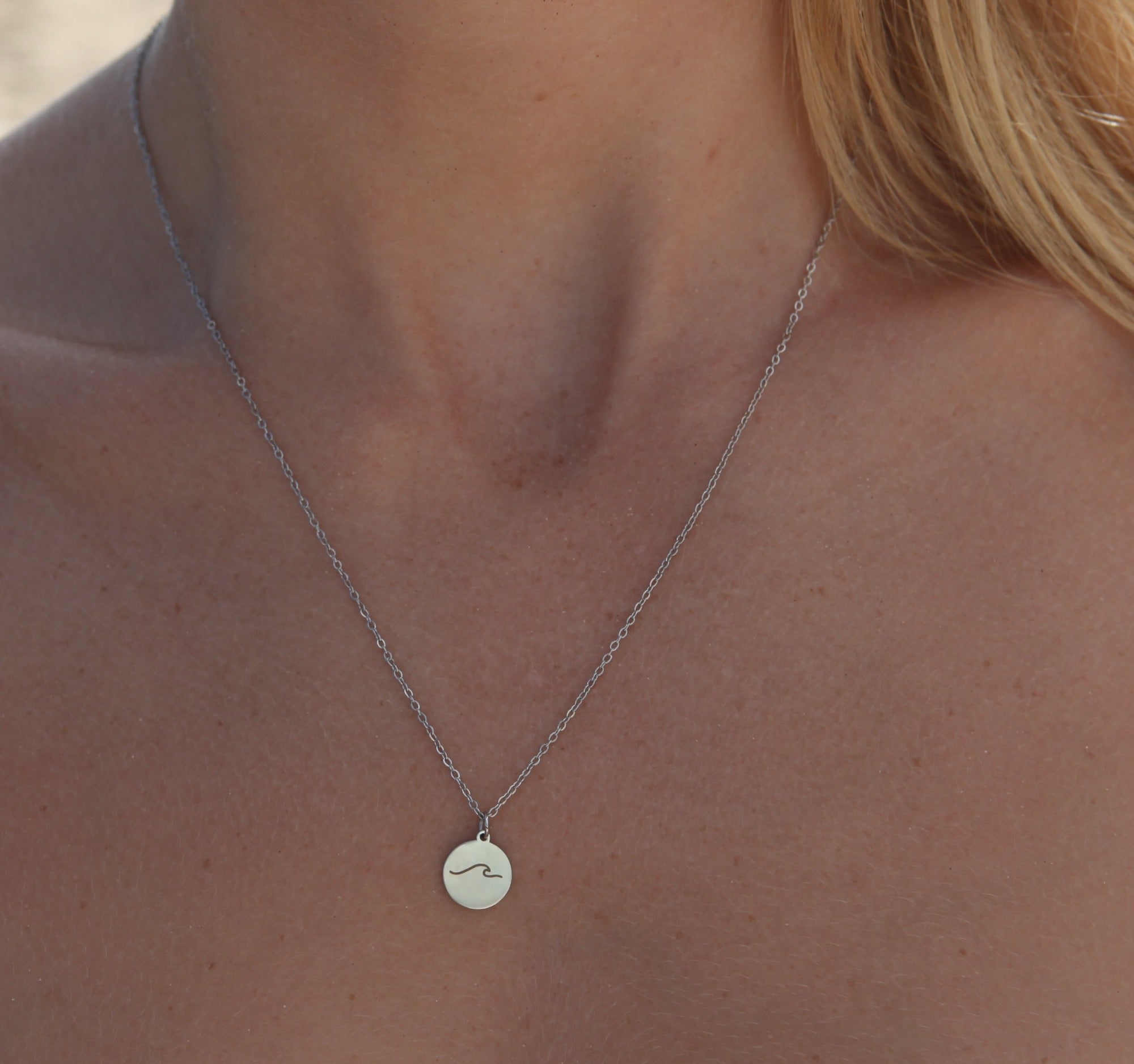 Ocean Wave Necklace Engraving - 18k Gold - Ocean Wave Jewelry